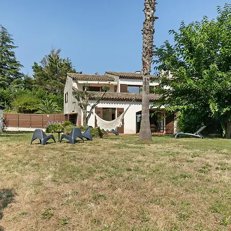 Calme Nyaraló Antibes